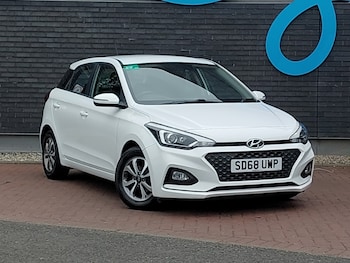 Used Hyundai i20 2018 for sale - 75629021: Photo