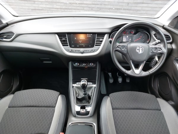 Used Vauxhall Grandland X 2020 for sale - 76213252: Photo 2