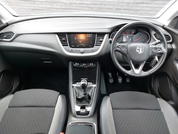 Used Vauxhall Grandland X 2020 for sale - 76213252: Photo 2