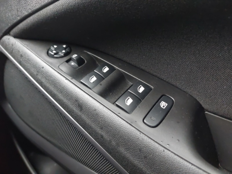 Used Vauxhall Crossland 2022 for sale - 76556527: Photo 19