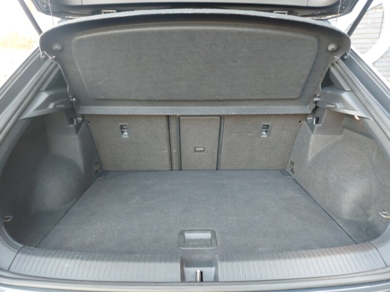 Used Volkswagen T-Roc 2019 for sale - 77731284: Photo 8