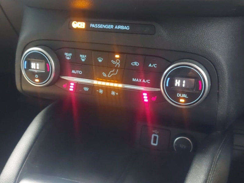 Used Ford Focus 2018 for sale - 77956538: Photo 19