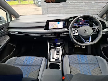 Used Volkswagen Golf 2023 for sale - 79505917: Photo