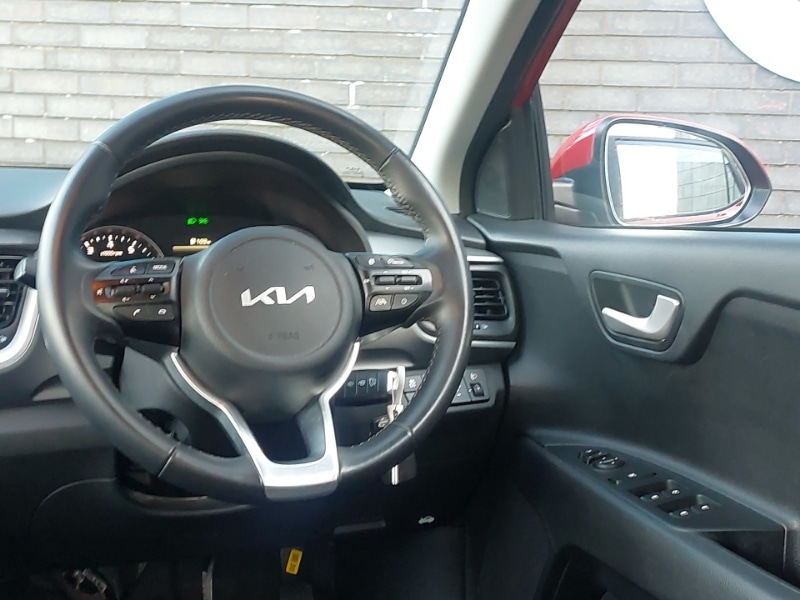 Used Kia Stonic 2022 for sale - 77252240: Photo 10