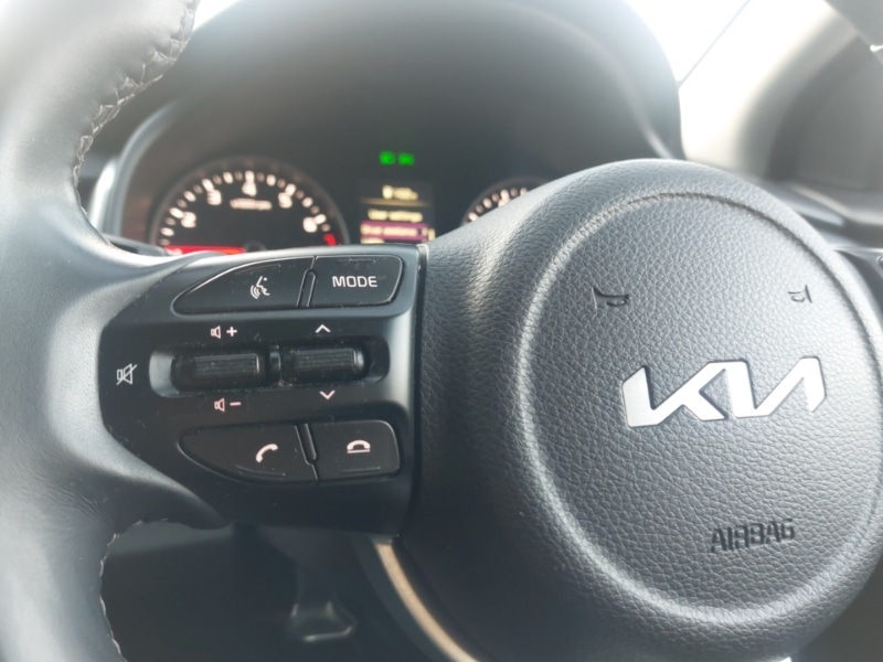 Used Kia Stonic 2022 for sale - 77252240: Photo 15