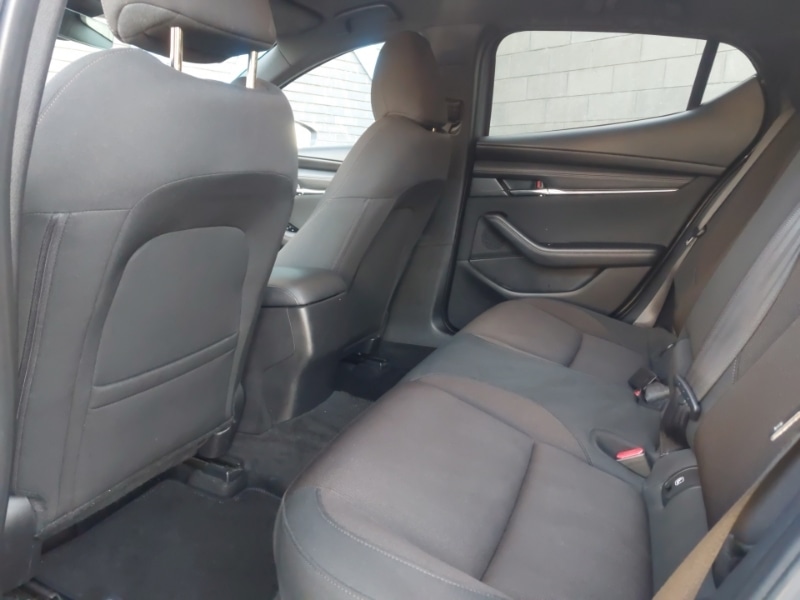 Used Mazda Mazda3 2020 for sale - 76911861: Photo 6