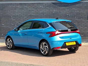 Used Hyundai i20 2022 for sale - 79461465: Photo