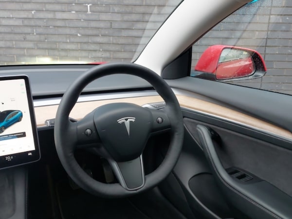 Used Tesla Model 3 2021 for sale - 76254773: Photo 10