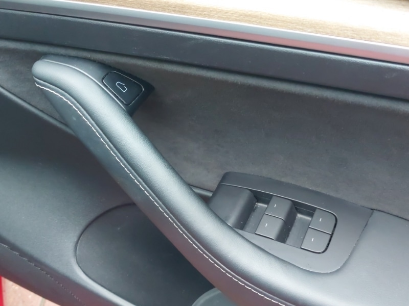 Used Tesla Model 3 2021 for sale - 76254773: Photo 13