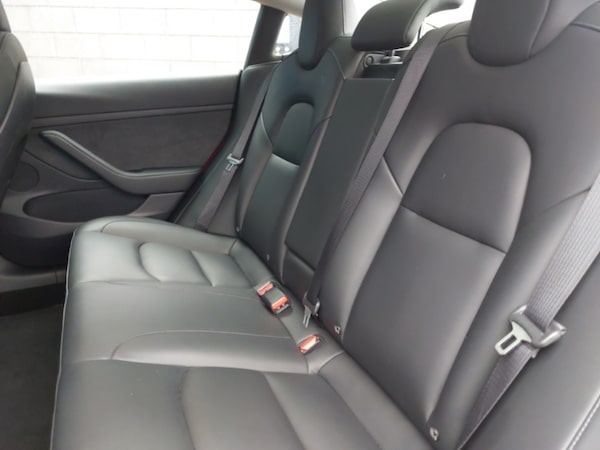Used Tesla Model 3 2021 for sale - 76254773: Photo 6