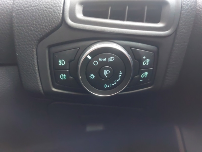 Used Ford Focus 2018 for sale - 78113900: Photo 16