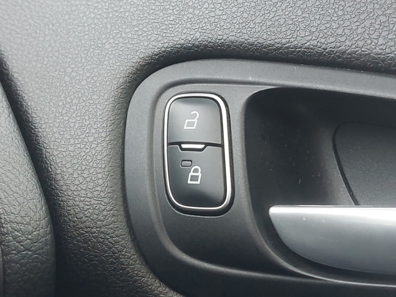 Used Ford Focus 2018 for sale - 78113900: Photo 18