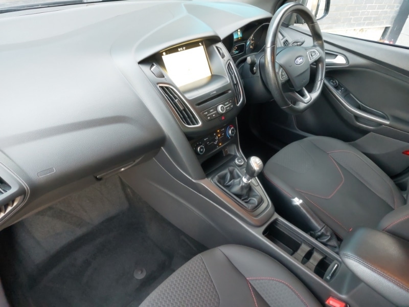 Used Ford Focus 2018 for sale - 78113900: Photo 5