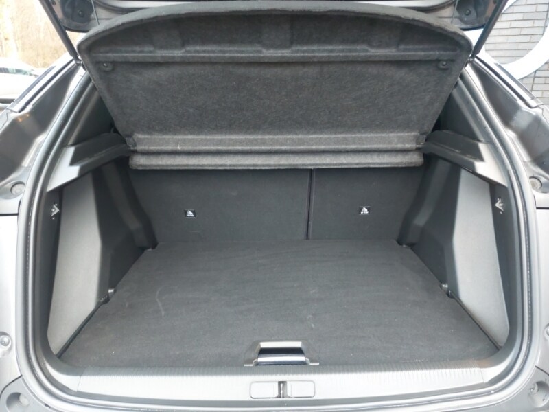 Used Peugeot 2008 2022 for sale - 77078132: Photo 8