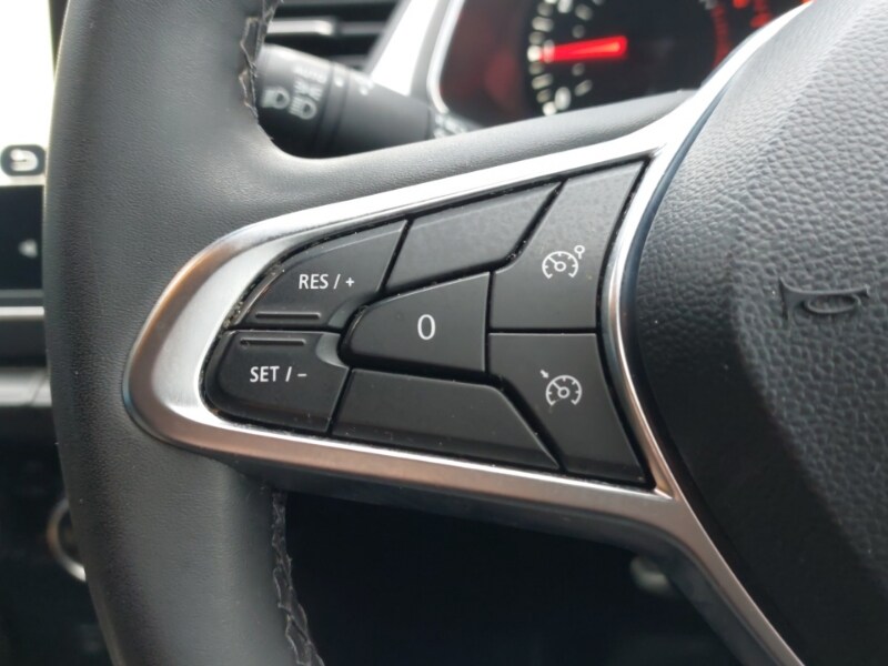 Used Renault Captur 2022 for sale - 77325387: Photo 17