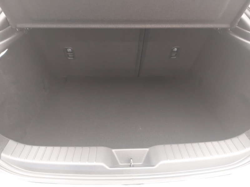 Used Mazda Mazda3 2025 for sale - 76418857: Photo 8