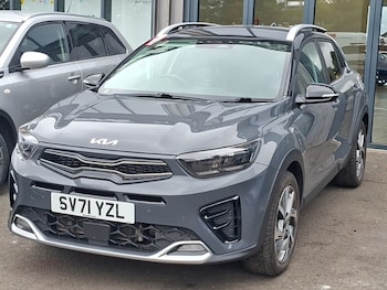 Used Kia Stonic 2021 for sale - 79343438: Photo