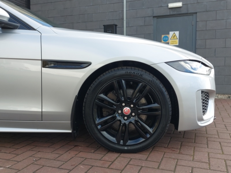 Used Jaguar XE 2020 for sale - 76526422: Photo 14