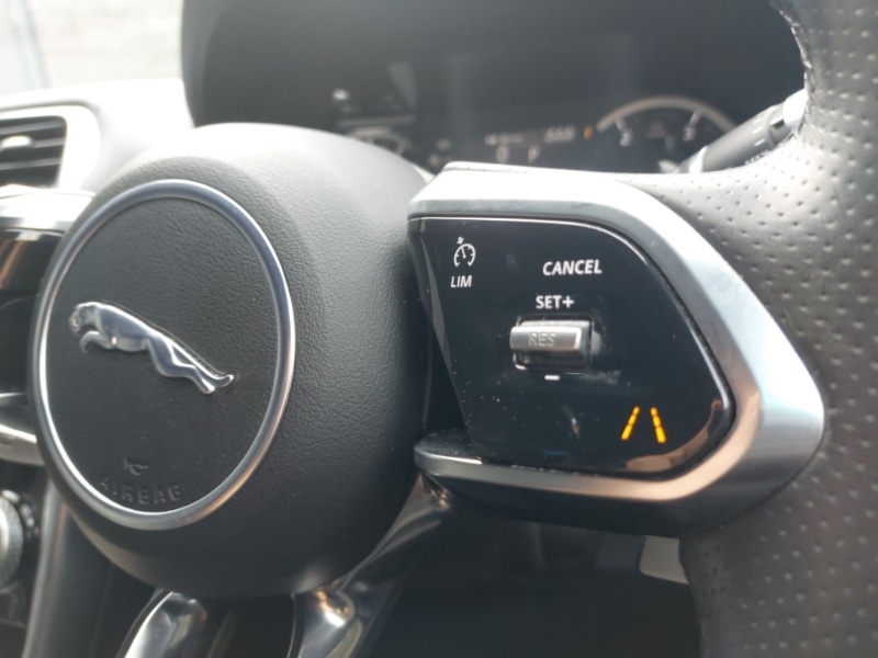 Used Jaguar XE 2020 for sale - 76526422: Photo 16