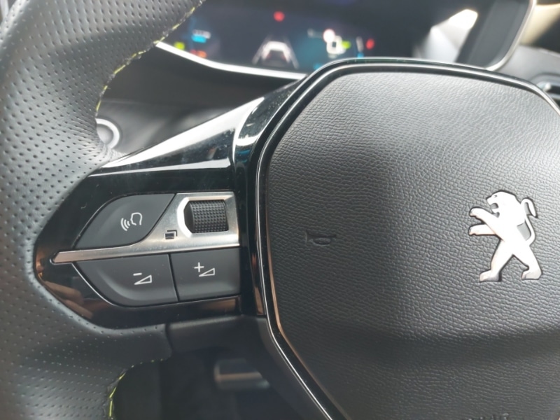 Used Peugeot 2008 2021 for sale - 77939156: Photo 15