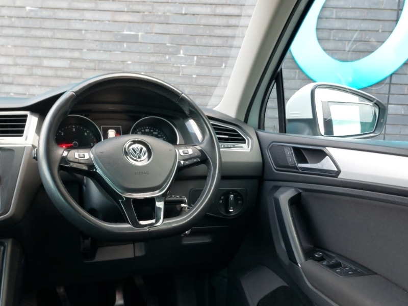 Used Volkswagen Tiguan 2018 for sale - 76358618: Photo 10