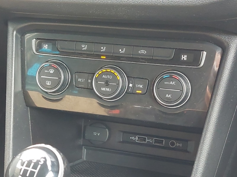 Used Volkswagen Tiguan 2018 for sale - 76358618: Photo 17