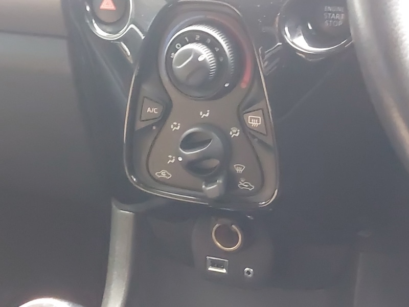 Used Peugeot 108 2015 for sale - 77522495: Photo 17