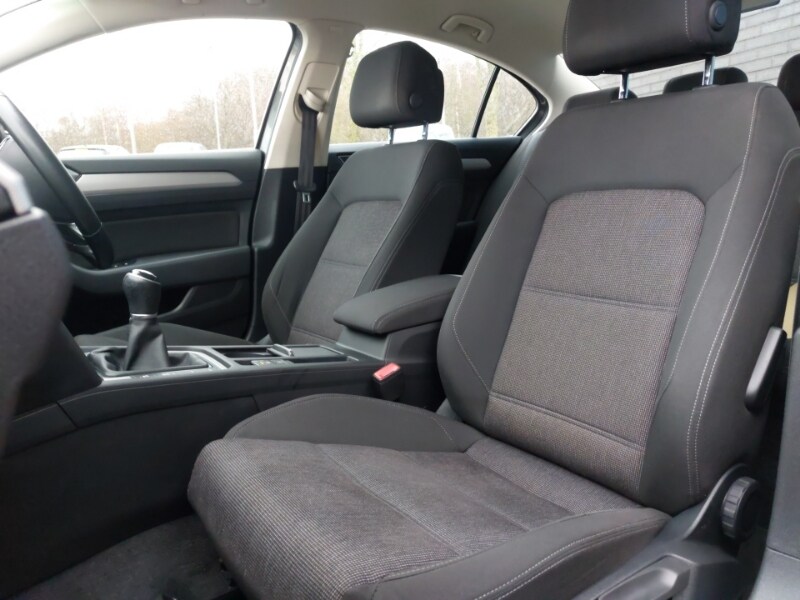 Used Volkswagen Passat 2016 for sale - 77933423: Photo 12