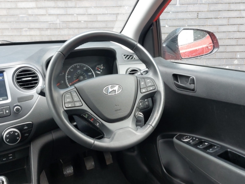 Used Hyundai i10 2019 for sale - 77678031: Photo 10