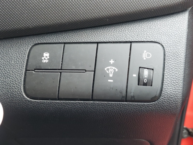 Used Hyundai i10 2019 for sale - 77678031: Photo 13