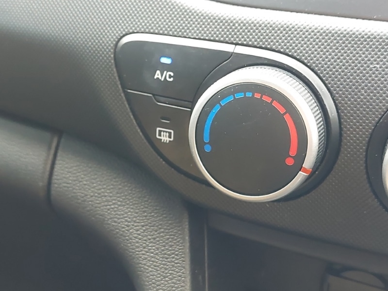 Used Hyundai i10 2019 for sale - 77678031: Photo 14