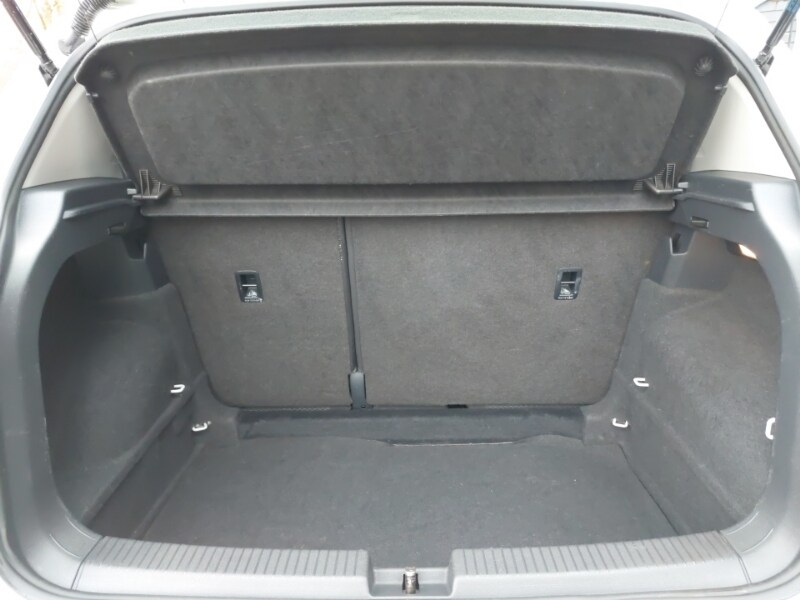 Used Volkswagen T-Cross 2020 for sale - 77606231: Photo 8