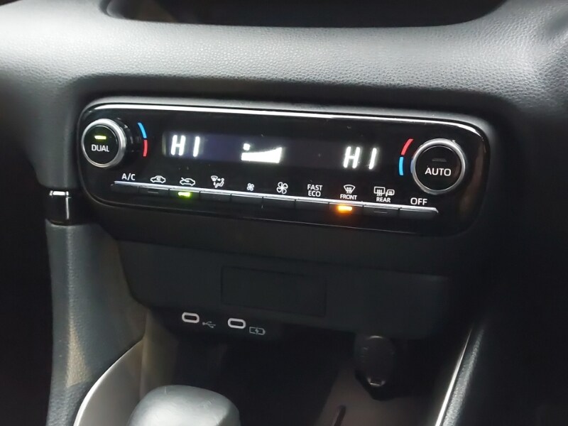 Used Mazda Mazda2 HYBRID 2024 for sale - 76493483: Photo 17