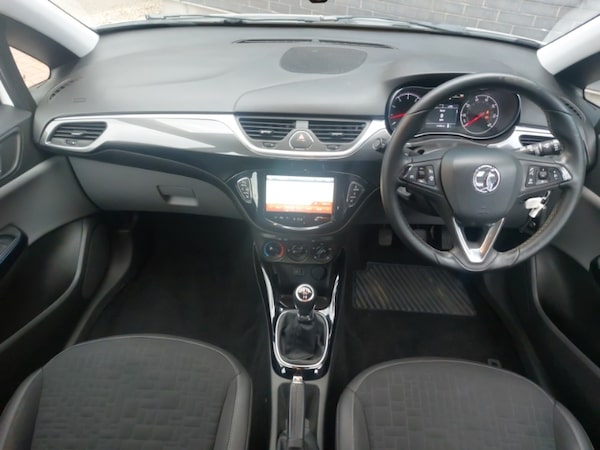 Used Vauxhall Corsa 2015 for sale - 76238383: Photo 2