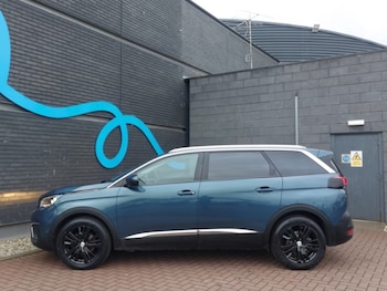 Used Peugeot 5008 2019 for sale - 77325323: Photo