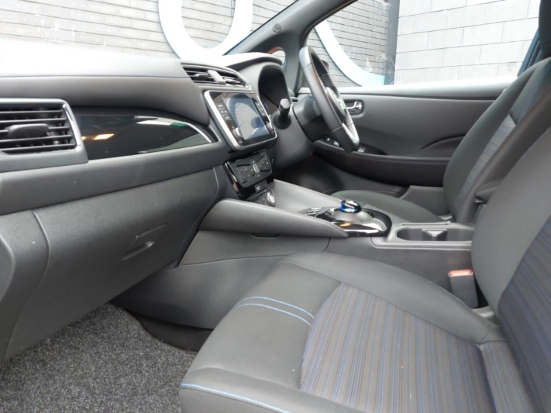 Used Nissan Leaf 2022 for sale - 78147617: Photo 5