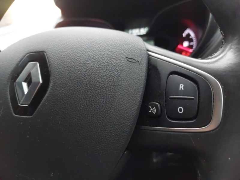 Used Renault Captur 2018 for sale - 76498301: Photo 16