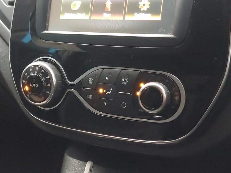 Used Renault Captur 2018 for sale - 76498301: Photo 17