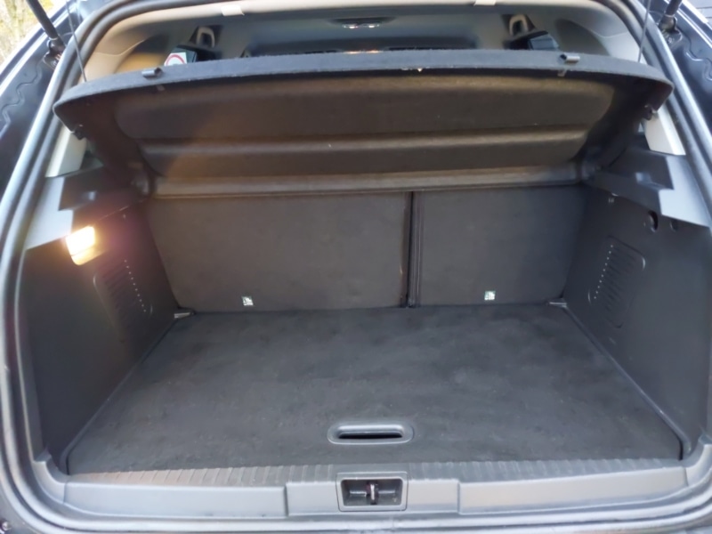 Used Renault Captur 2018 for sale - 76498301: Photo 8