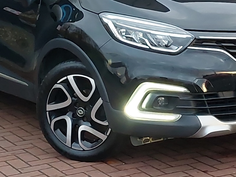 Used Renault Captur 2018 for sale - 76498301: Photo 9