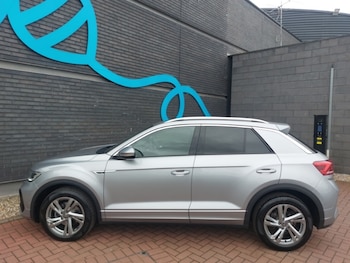 Used Volkswagen T-Roc 2023 for sale - 79327492: Photo