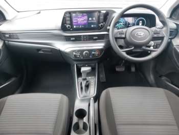 Used Hyundai i20 2023 for sale - 74809457: Photo