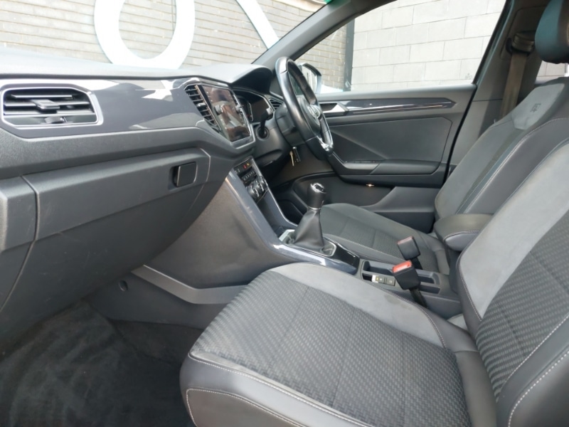 Used Volkswagen T-Roc 2019 for sale - 77832558: Photo 5