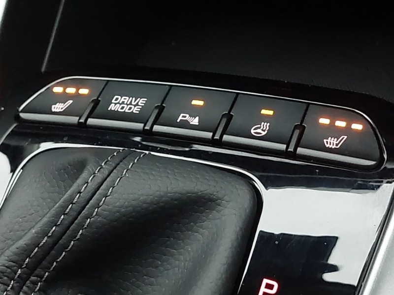 Used Kia Stonic 2024 for sale - 76511595: Photo 18