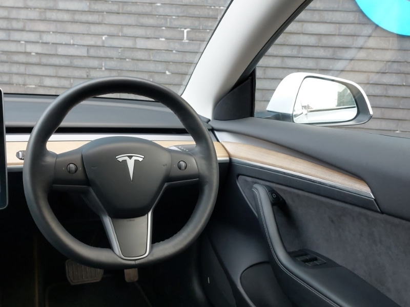 Used Tesla Model 3 2021 for sale - 77062772: Photo 10
