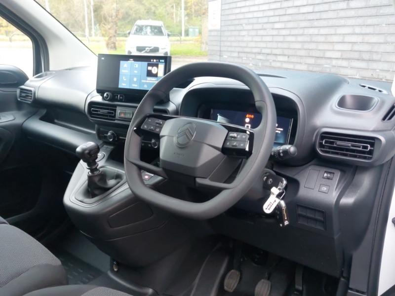 Used Citroen Berlingo 2024 for sale - 76736870: Photo 2