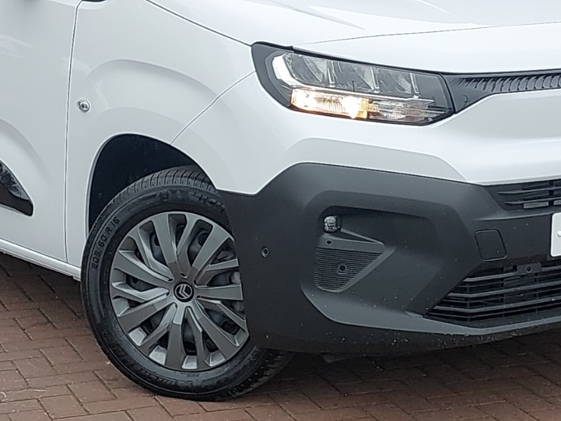 Used Citroen Berlingo 2024 for sale - 76736870: Photo 9