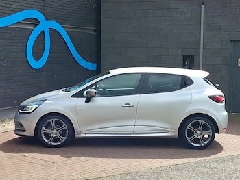 Used Renault Clio 2019 for sale - 79538621: Photo