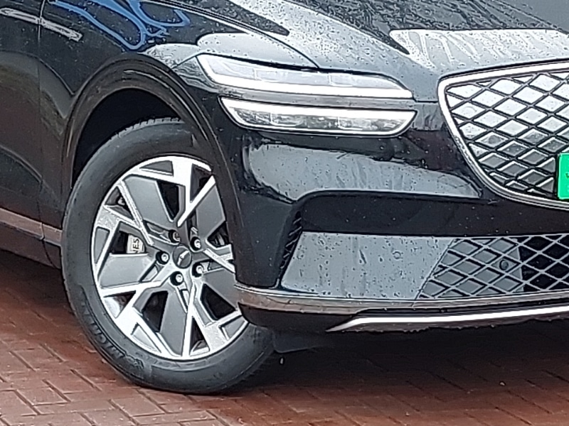 Used Genesis GV70 2023 for sale - 77530817: Photo 9