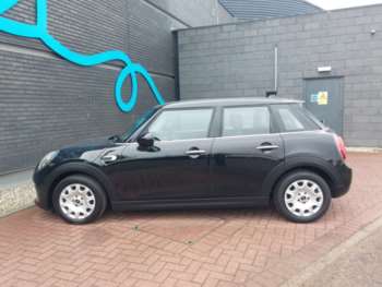 Used MINI Hatch 2019 for sale - 75080204: Photo